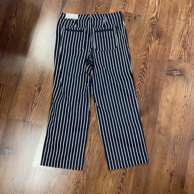 Chico's SIZE 2 Women's Pants