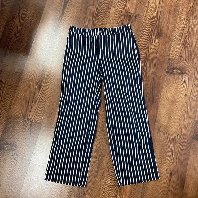 Chico's SIZE 2 Women's Pants