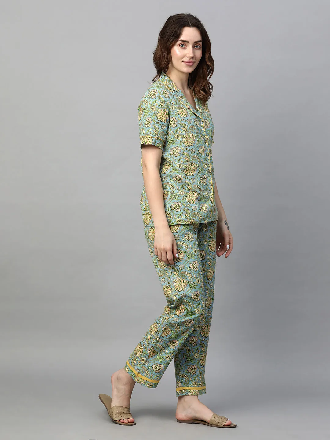 Women's Multi Cotton Regular Fit Pyjama Suit